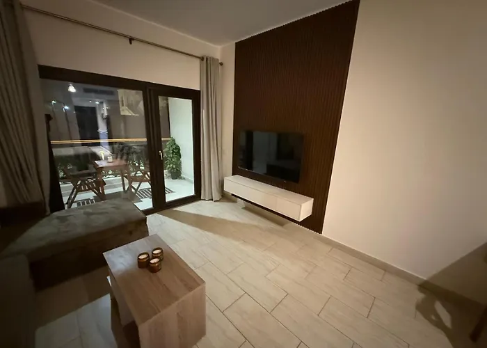 Luxury Self-catering & Studios, Al Dau Heights