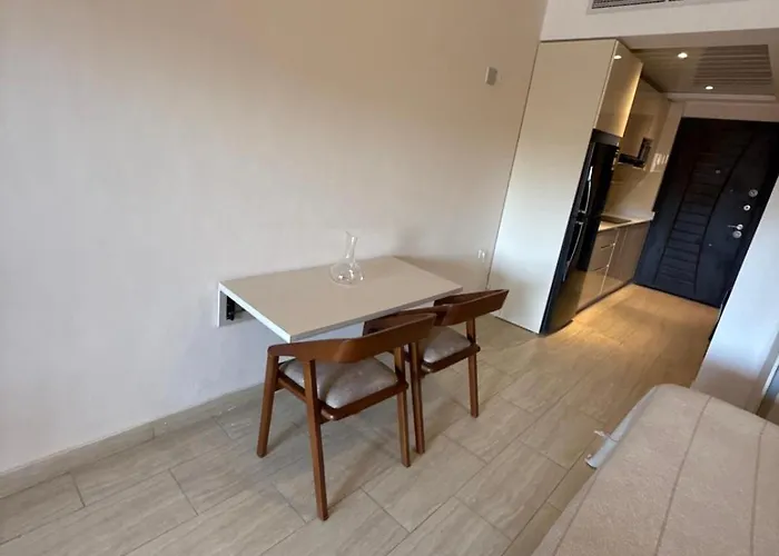 Luxury Self-catering & Studios, Al Dau Heights Appartamento *